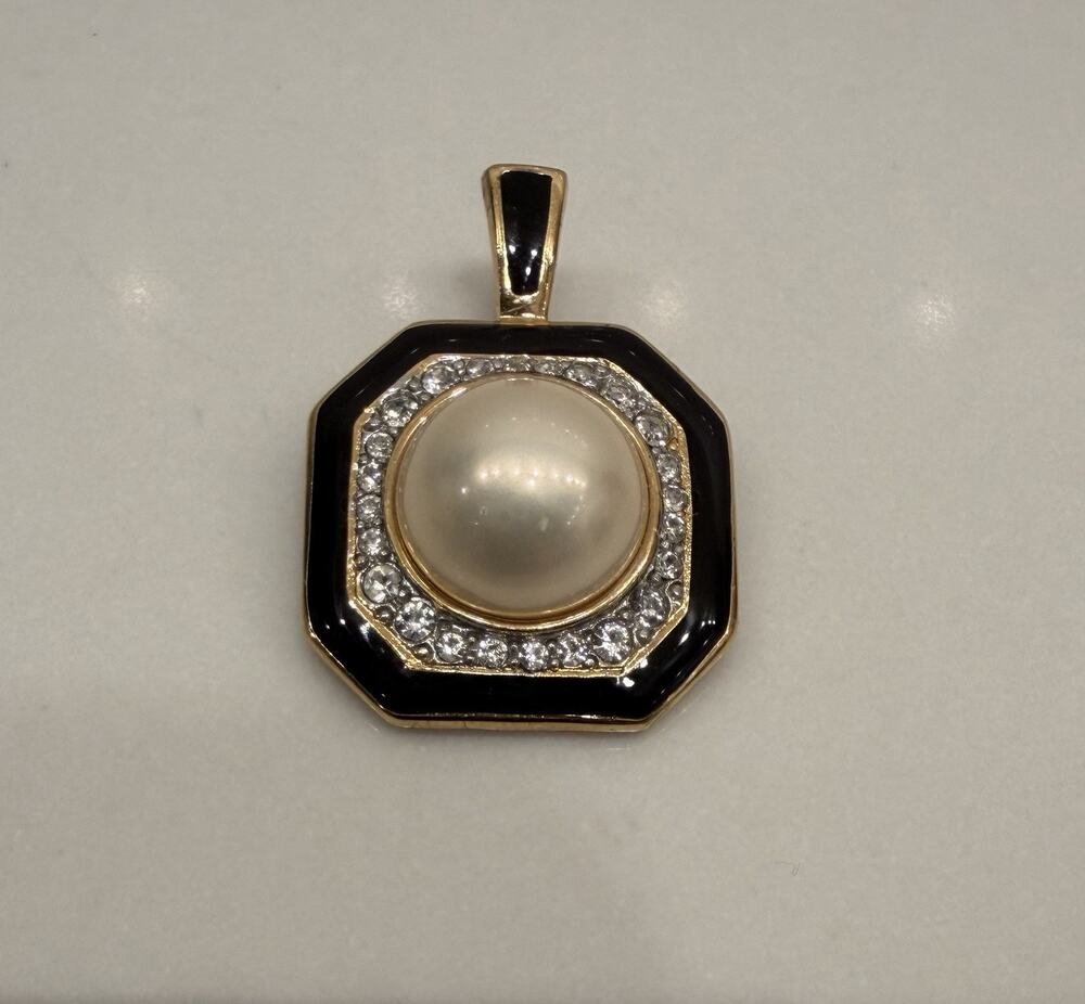 Vintage TAT Signed Pearl Cabochon Rhinestone Black Enamel Gold Tone Enhancer